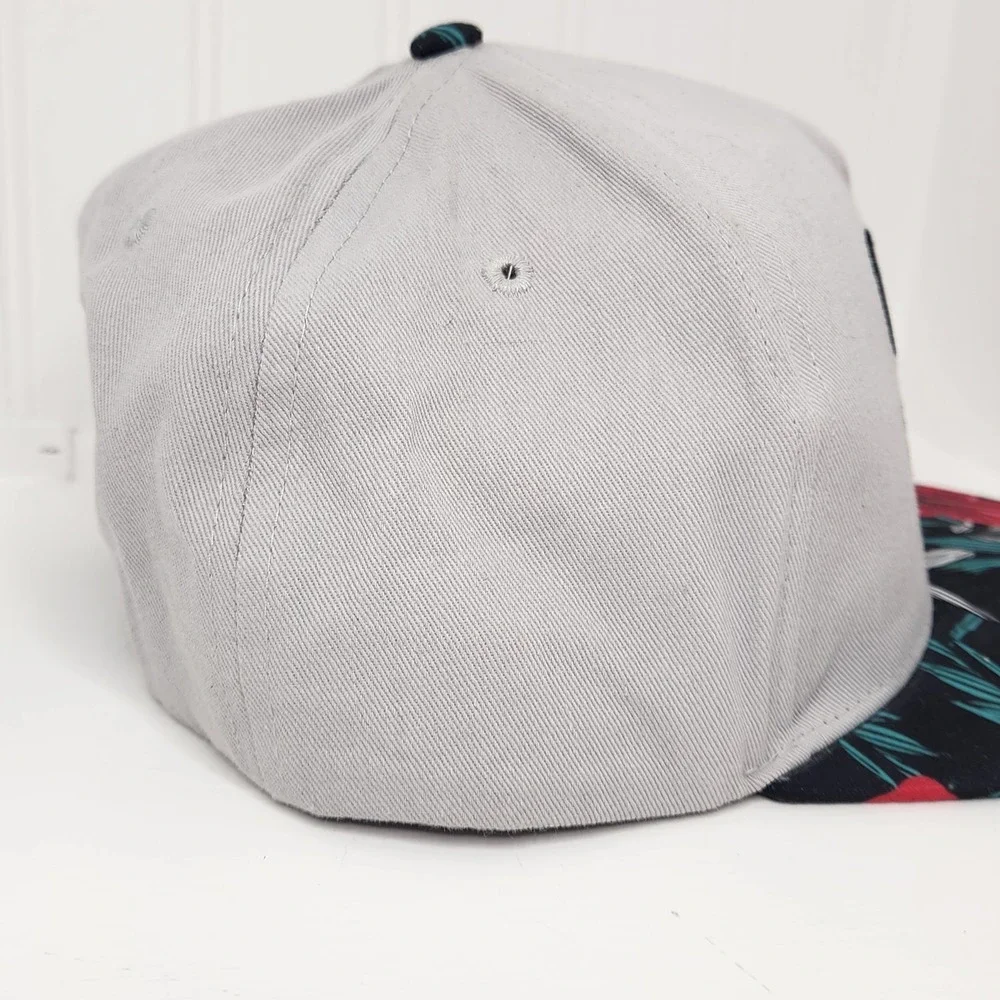 Disney Mickey Mouse Hat Mens OSFM Gray Red Floral Tropical Snapback Baseball Cap